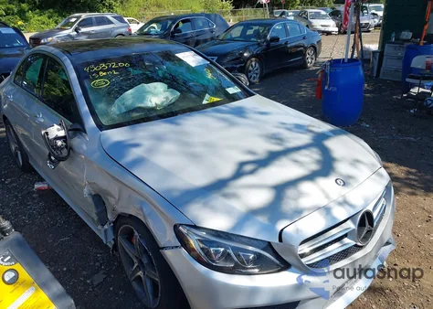2015 Mercedes-Benz C 400 4Matic from USA, damaged, VIN 55SWF6GB9FU016340